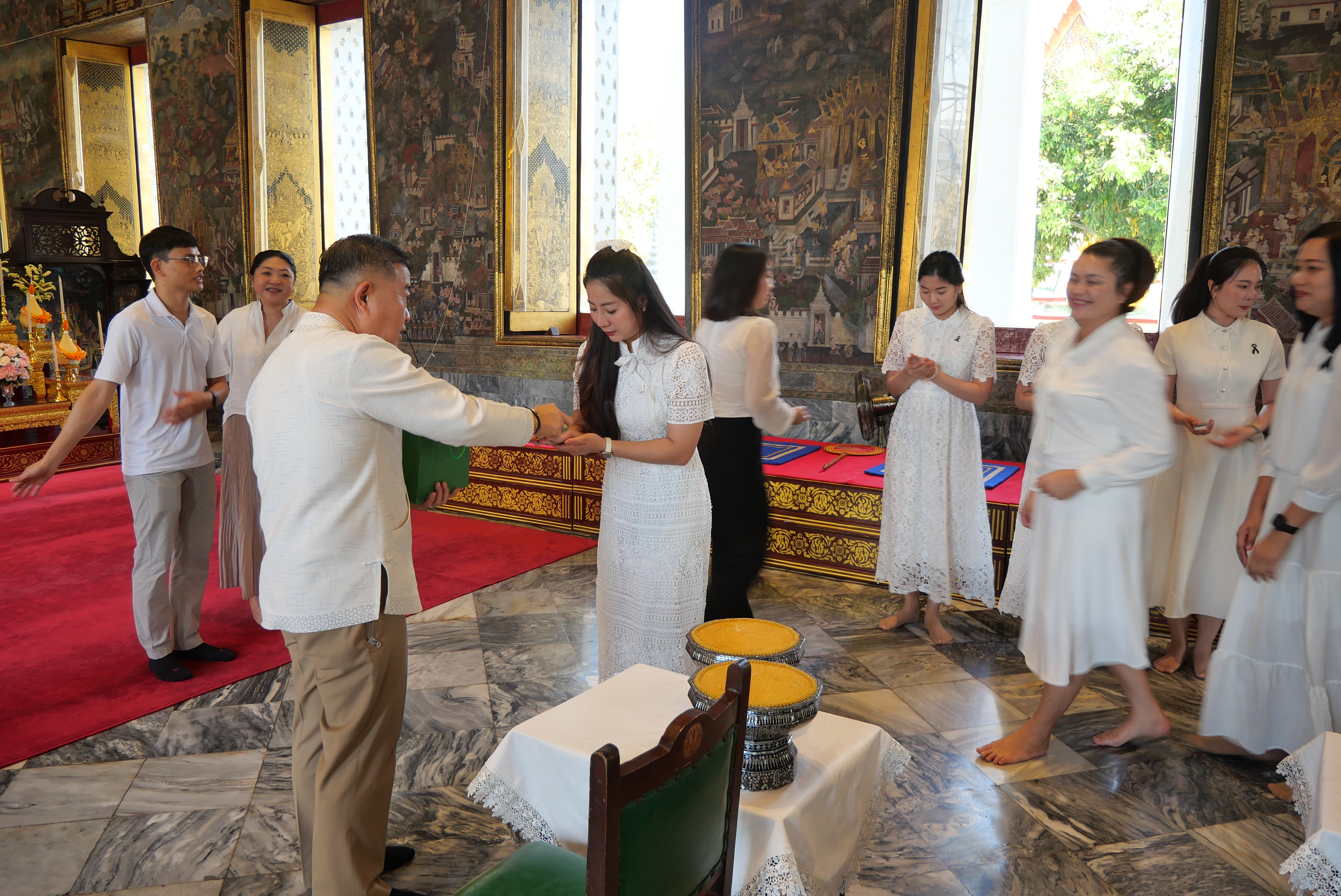 title - ปลัดกระทรวงเกษตรและสหกรณ์ พร้อมด้วยคณะผู้จัดเตรียมงานพระราชพิธีพืชมงคลจรดพระนังคัลแรกนาขวัญ ประจำปี ๒๕๖๙ ทำบุญถวายผ้าไตรและเครื่องไทยธรรม